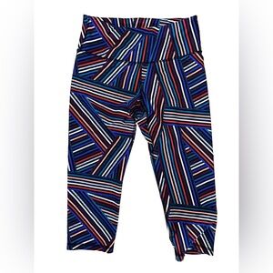 Old Navy size large  Active Multicolor Striped Leggings Cropped